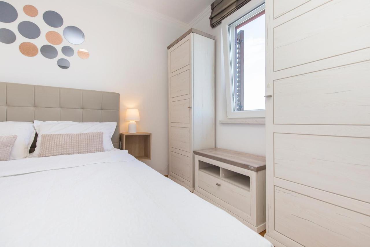 Apartment Parentium Πόρετς Εξωτερικό φωτογραφία