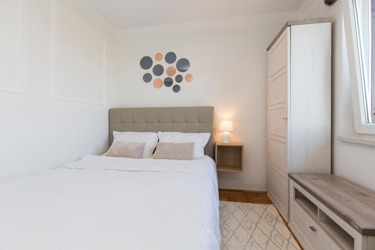 Apartment Parentium Πόρετς Εξωτερικό φωτογραφία